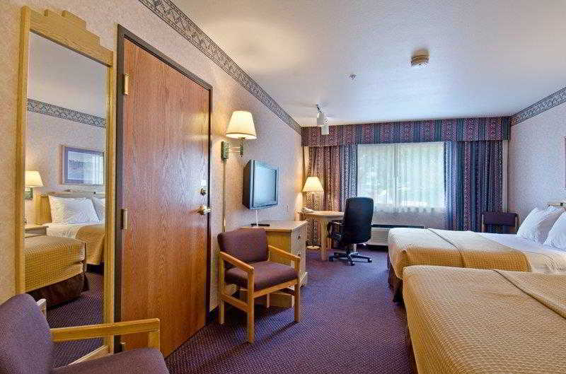 Best Western Kiva Inn Fort Collins Room photo
